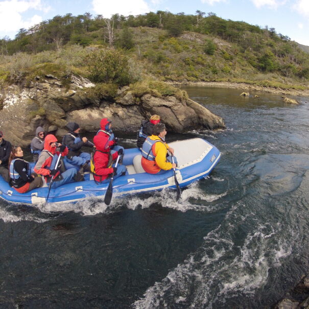 PARQUE TREKKING & CANOAS